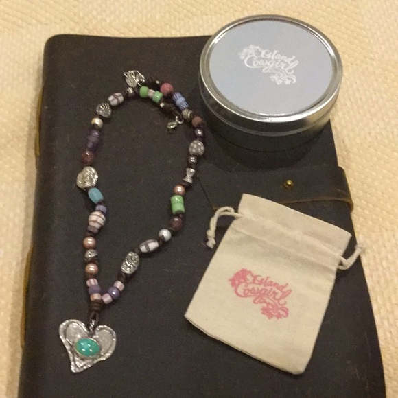 Island Cowgirl Brave Heart Necklace - Picture 4 of 8